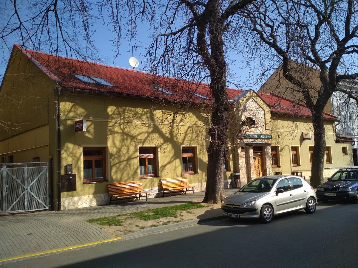 Penzion Pod Kastany Kvasice Hotel Exterior photo